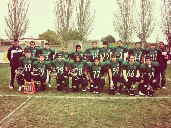 josenavarro_7's tweet photo. Hay recuerdos que nunca se borrarán y personas que jamas se olvidarán. http://t.co/fOWZmbqOhT