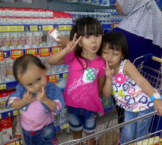 windaariani2's tweet photo. Sie kicut,,,kicut http://t.co/NAPEGm9tV5