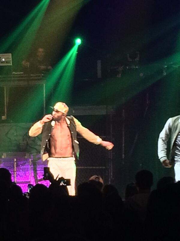vicky_coe's tweet image. Awesome night at hammersmith for #jasonderuloworldtour