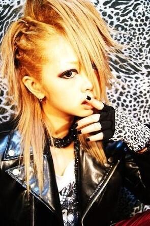 ｖ系ヘアスタイル画像集 Vkamigata さん Twitter