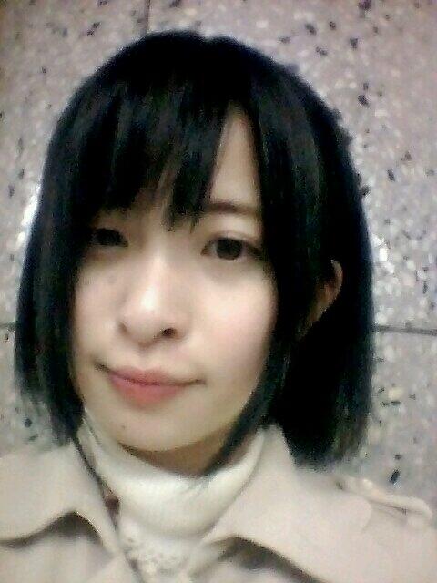 ボブにした(*&acute;&omega;｀*)そのあとに友達とご飯食べてきたぜ(*^^*) http://t.co/tzwtjcw7x9