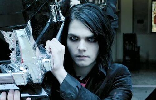 currentgerard's tweet image. look what a pretty girl!!!!!!!!!!!!,,,