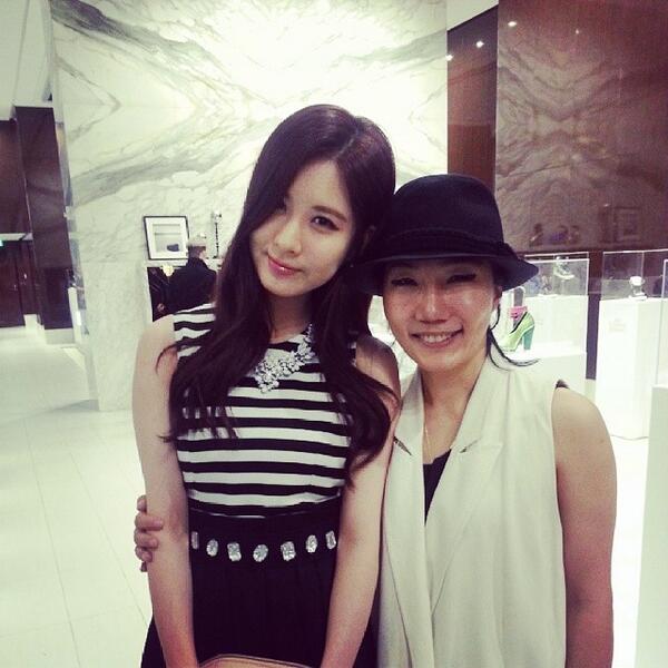 [PIC][25-03-2014]SeoHyun tham dự "Suecomma Bonnie' 2014 F/W Collection" vào tối nay Bjk7n_6CYAA6lZI