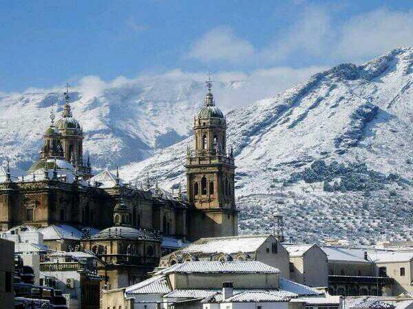 _Paisajes_'s tweet photo. RT para ayudar a que la catedral de Jaén sea Patrimonio de la Humanidad. http://t.co/RBrzIxa1cB