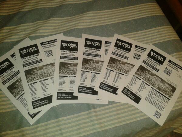 Coronas_94's tweet photo. Ya estamos ahi! #Florida http://t.co/Qrl2SxqFMc