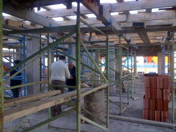 NGWardi's tweet image. From IT to buildings construction. I miss those days, #construtionSite