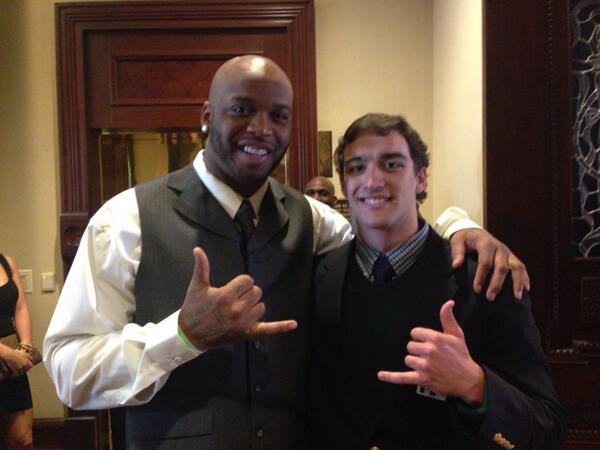 Got to meet John Abraham <a href="/55getlive/">John Abraham</a> at The State House today!