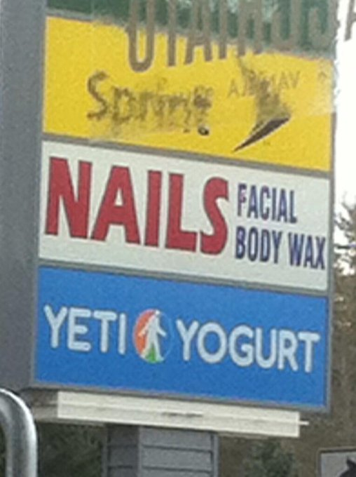 Debating getting a wax here... #iknowbetterbutimlazy #badidea http://t.co/XwBc2gAjZ9<a href="/tag/iknowbetterbutimlazy"class="tags">#iknowbetterbutimlazy</a><a href="/tag/badidea"class="tags"><span>#badidea</span></a>