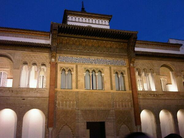 ShebaAJ's tweet photo. Conference sight seeing tour #ECFG12 #stunningSeville http://t.co/N921TadK0p