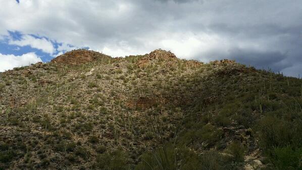 EnterChaos's tweet image. A little #hiking and some #rain #clouds !!! #outdoors