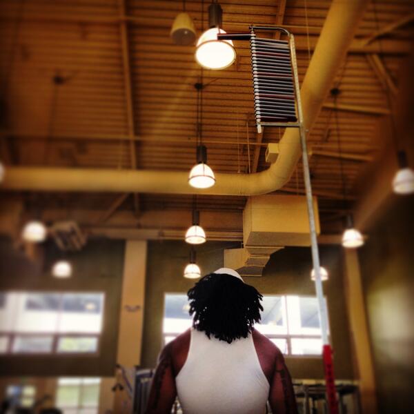 PrecisionSprtsP's tweet image. Click 2 see #NFL Dwight Lowery huge new vert after 1 MONTH @ PSP! bit.ly/1nYW2WP @MicrogateUSA #optojump