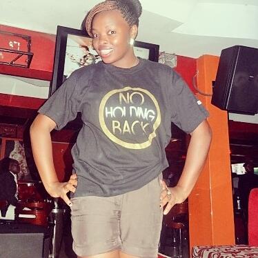 AnotherKOT's tweet image. Last night while @naviomusic was launching #NoHoldingBack video. Whoop! Could not hold back the smile too! #Bossette