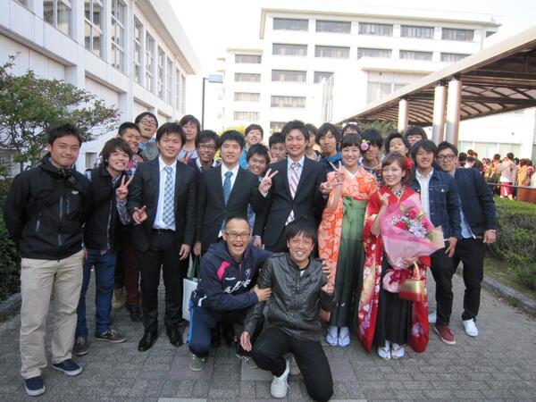 香川大学医学部教育センター 今年もサッカー部から無事5人が卒業しました おめでとう よかった よかった こんな感じです Http T Co 4xgutvqnua