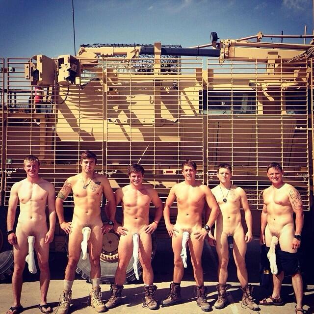 Anyone see this story on E! yet? Cancer awareness cause... http://t.co/ICsq7FPqzL<a href="/tag/toofunny"class="tags"><span>#toofunny</span></a>