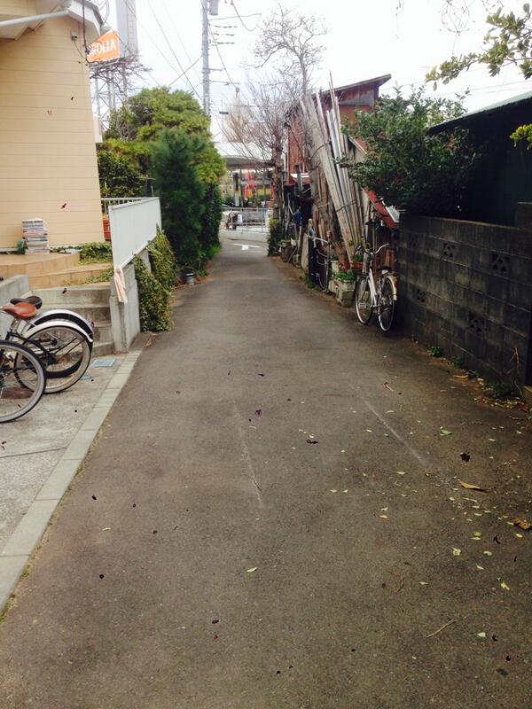 000daiki's tweet photo. こんなとこ2t車入っていけんすか。笑 http://t.co/L5swXHBhoT