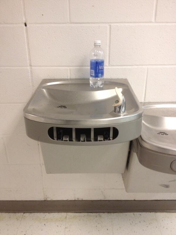 boomerpat's tweet image. This is why we can&apos;t have nice things #pcprobs