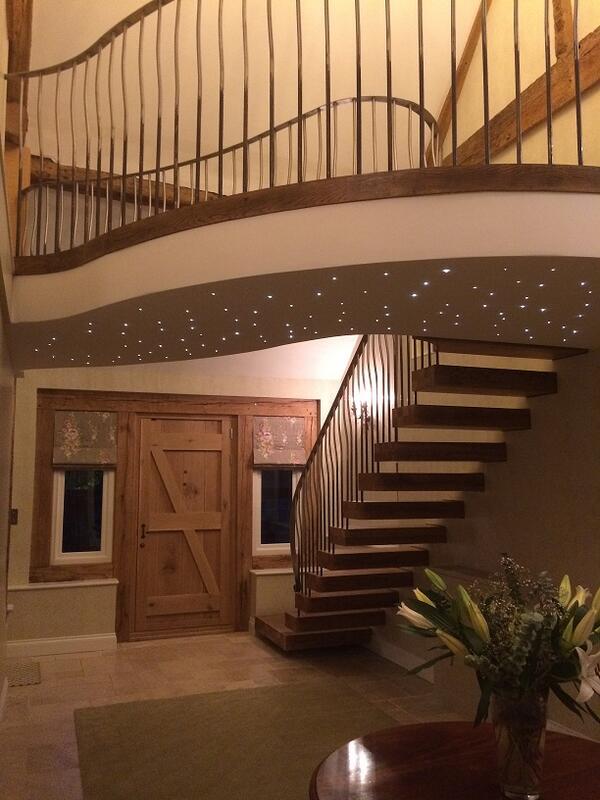 krantzdesigns's tweet image. We designed and commissioned this bespoke ‘S’ shaped landing and cantilever staircase, which we are delighted with.