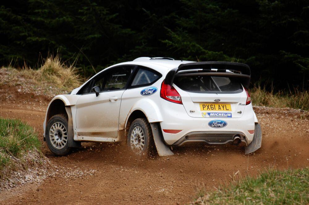 WRC: Vodafone Rallye de Portugal 2014 [3-6 Abril] - Página 4 BjpGsgZCUAAJpVp