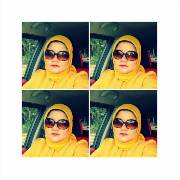 karunaaffa87's tweet photo. Mama @>--:*({})♥☺ http://t.co/AmrxVKoGQw