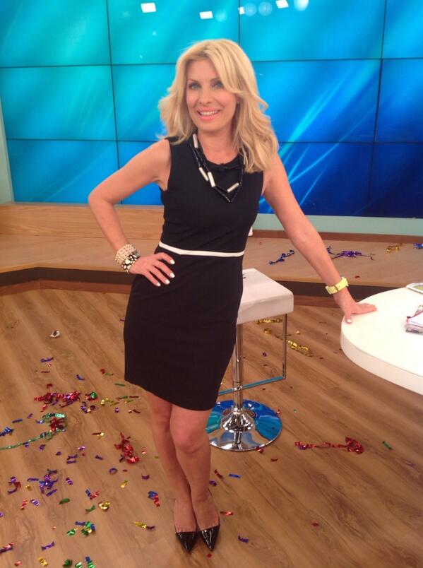 Eleni_AlphaTV tweet picture