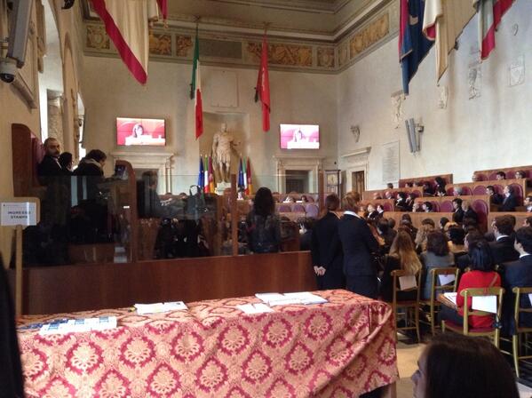 #Campidoglio cerimonia assegnazione #grant 2014 a 153 giovani ricercatori italiani e stranieri <a href="/Fondaz_Veronesi/">Fondazione Veronesi</a>