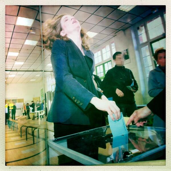 supermegadrivin's tweet photo. Quand #NKM confond abstinence et abstention. http://t.co/OurF3Ll7Xf