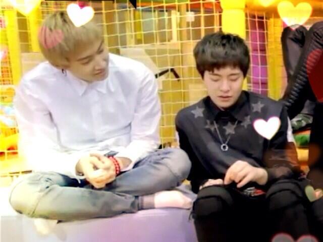 BjqEmlpCQAErbpf.jpg:large