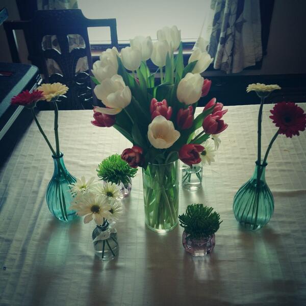 FloralRoots's tweet photo. Happy Birthday too Miss.Sofia! http://t.co/WVLV53jiV2