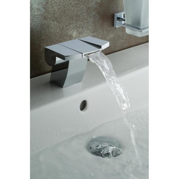 rigoessentials's tweet image. The #Vado #brassware range has been reduced for one week only - get stylish brassware at bargain prices! #Spatastore