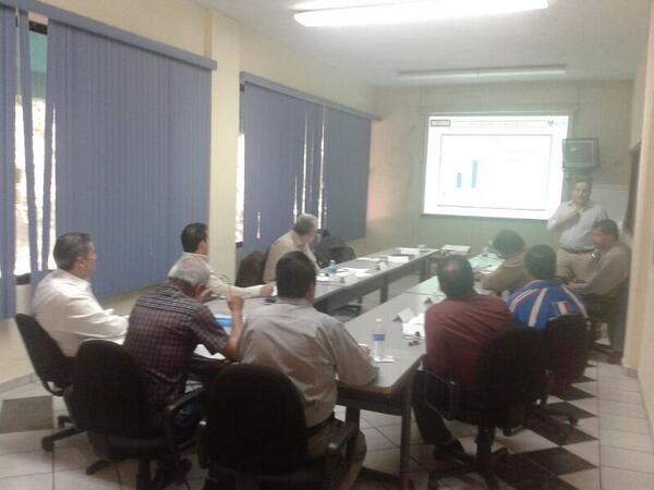 Negociacion De Acero trabajando juntos por un #SINDICALISMORESPONSABLE  #SITEC @ctmcoahsureste <a href="/tereso_medina/">Tereso Medina</a>