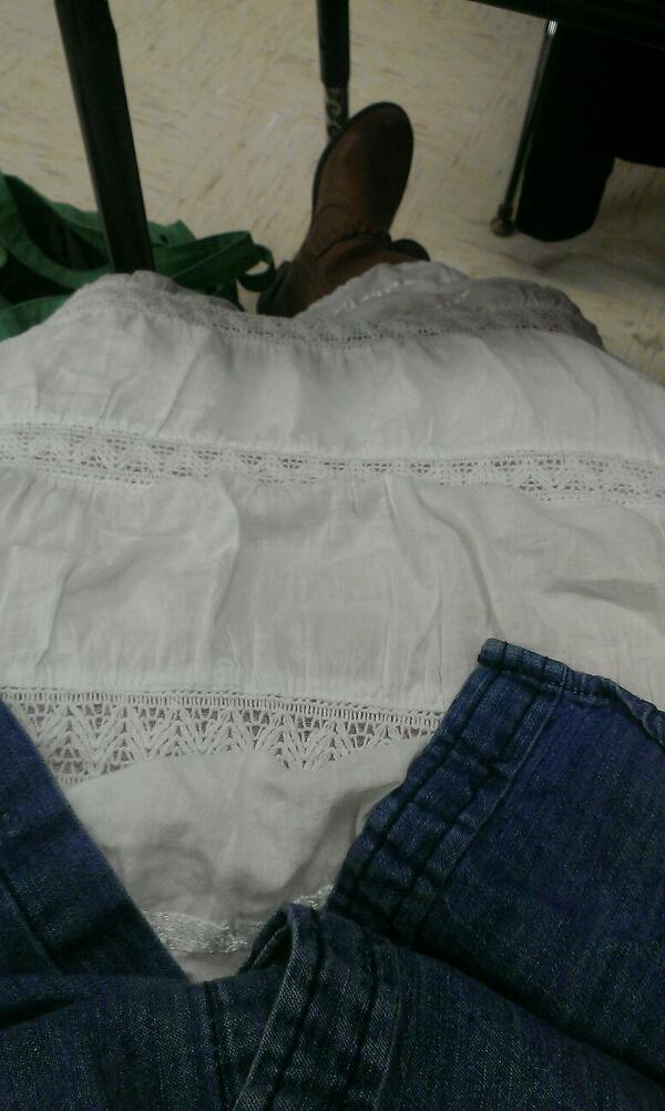 marissacbegay's tweet image. Presentation timmmme. #lastbigproject