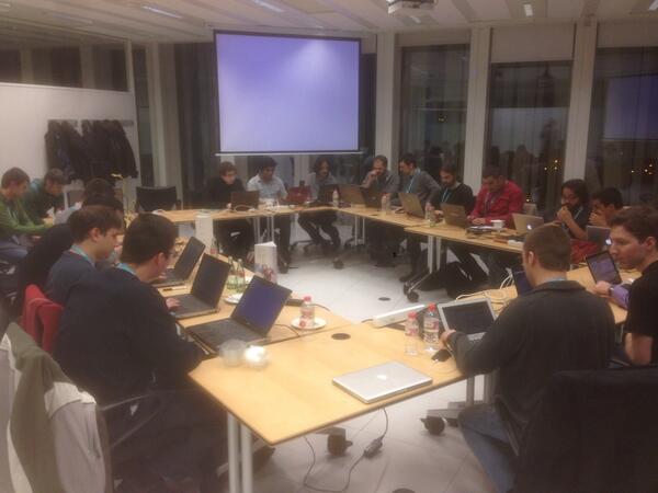 GrafosML's tweet image. 8pm and still hacking...