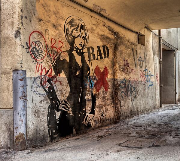Bubblehead2013's tweet photo. "BAD" tag #bubblehead http://t.co/872agINJOJ