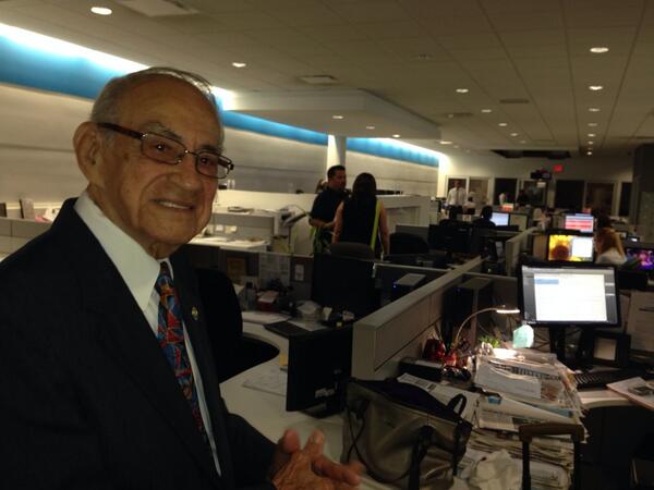 SylviaGomezT2's tweet image. #visitaT 2  Nos visita el querido compañero Anibal Gonzalez Irizarry ancla de Telenoticias por mas de 30 años.