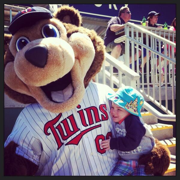 a_schro's tweet photo. @TC_00 Best Day Ever! Thanks TC!! http://t.co/GMPB4TGATF