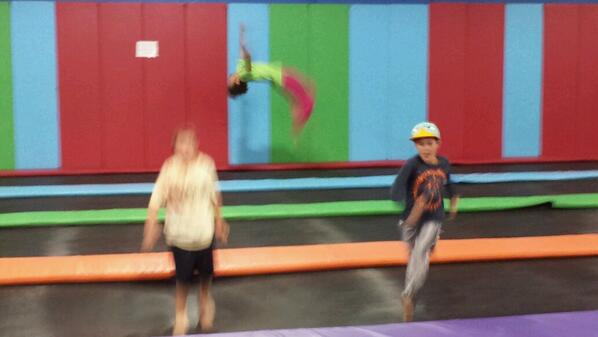 KevinMilcic's tweet photo. Spending a spring break day bouncing on trampolines. http://t.co/PfgKjlRgUi