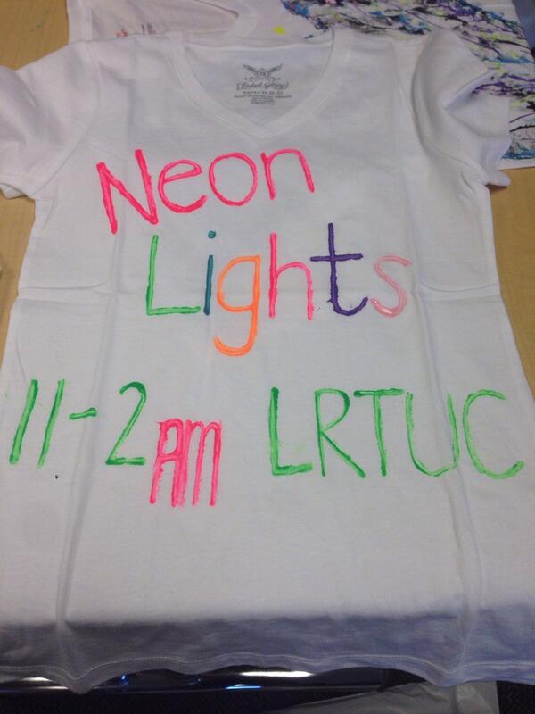 MILLIKIN_BSU's tweet image. Neon Lights is happening this Friday! Come support! 11-2 in LRTUC! 😜💛💙💜💕💚
