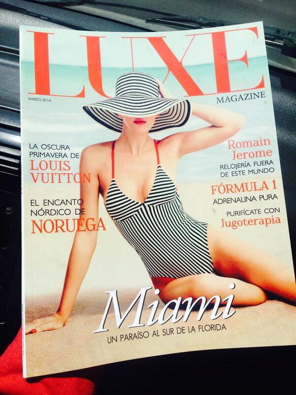 FranciscoDumit's tweet photo. @LuxeMx es una revista Poblana que me sorprendió mucho. Esta muy bien hecha, contenidos, secciones, todo. 👏👏👏 http://t.co/i2oZdPIU3t