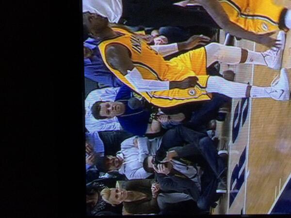 GregSimmons11's tweet photo. Your seats look great from my couch! @tagliani @BronTeeTag http://t.co/TpPPukKNsc