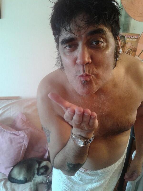 pochopantera's tweet photo. esta foto no es de ahora pero les queria mandar un beso " HOY ESTOY MIMOSON" jajajajajjajajajajjajajajajajajajajajaj http://t.co/8mHSr4zxN6