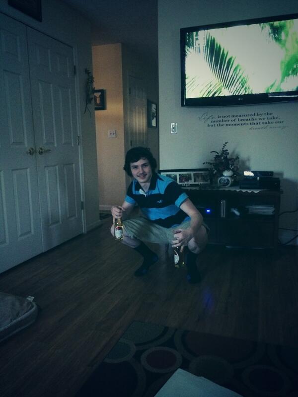 TreyTwistt's tweet image. Moises is that you @unorth0dox_ @AppFlashy