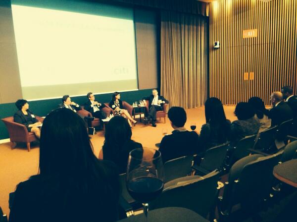 MBA Graduates &amp; panel of the night: Ana Duarte, Maria Hackley, Brian Leach, Juan Pino &amp; Paco Ybarra. #NOA2014