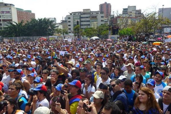 MariaCorinaYA tweet picture