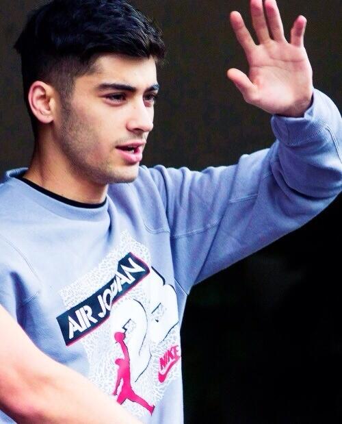 mitchiegnvgdr's tweet photo. @zayngnvgdr il mio futuro marito CEH. http://t.co/dw1sFMK6Mc