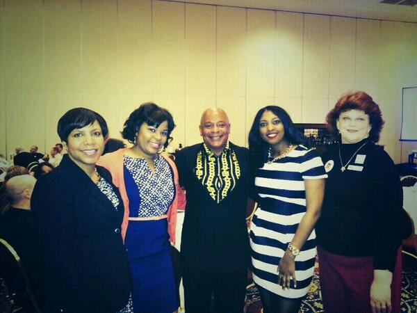 Stephnosworld's tweet photo. With the man himself @mrplanogram #ourtimearro... http://t.co/1AW4n63l75