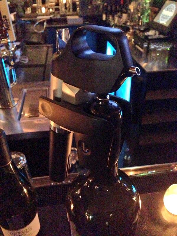 DrinkPhilly's tweet photo. This device @Tashan777, called a Coravin has a hypodermic needle - extracts wine so you don't have to open it. Fancy http://t.co/zljEQbzMyE