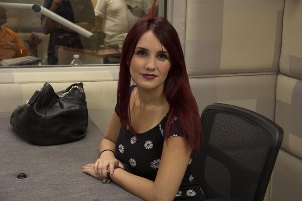  Dulce Maria. [11] - Page 8 BjsnLx1CcAAteT1