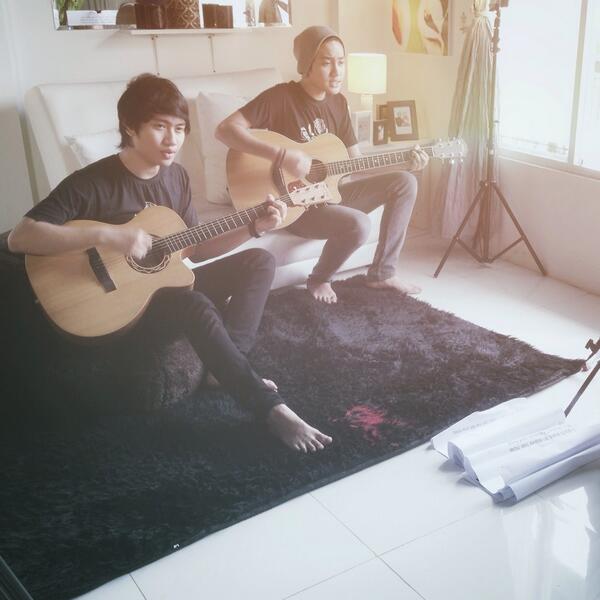 liptwnt's tweet image. Mas elang cakka&amp;lt;3"@theFinestTree: Selamat pagi! Kasih bocoran kejutan lagi ah... #TheFinestTree http://t.co/st6lmAQhEo"