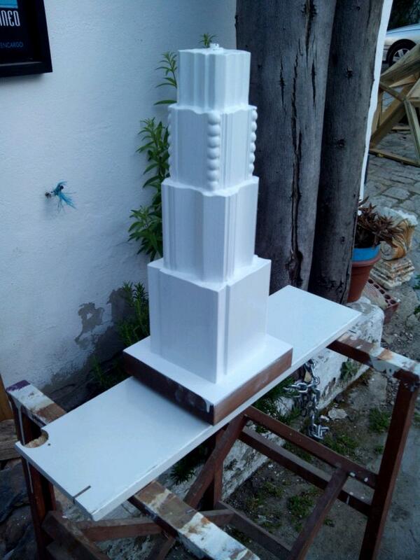 Lampara de mesa "Babel". En proceso.