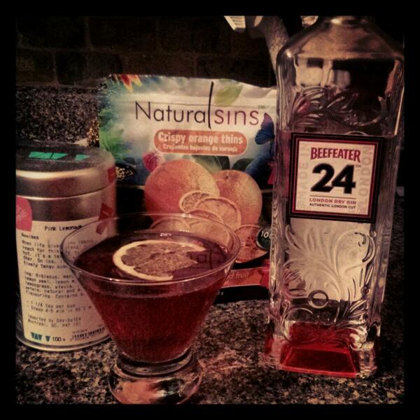 The makings of a good cocktail after a long day.. <a href="/elyproducts/">Ely Products</a> <a href="/davidstea/">DAVIDsTEA</a> #Beefeater24